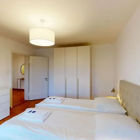 Sunny And Quiet 1Br Flat City Center - Parkview 5 Zurich Exterior photo